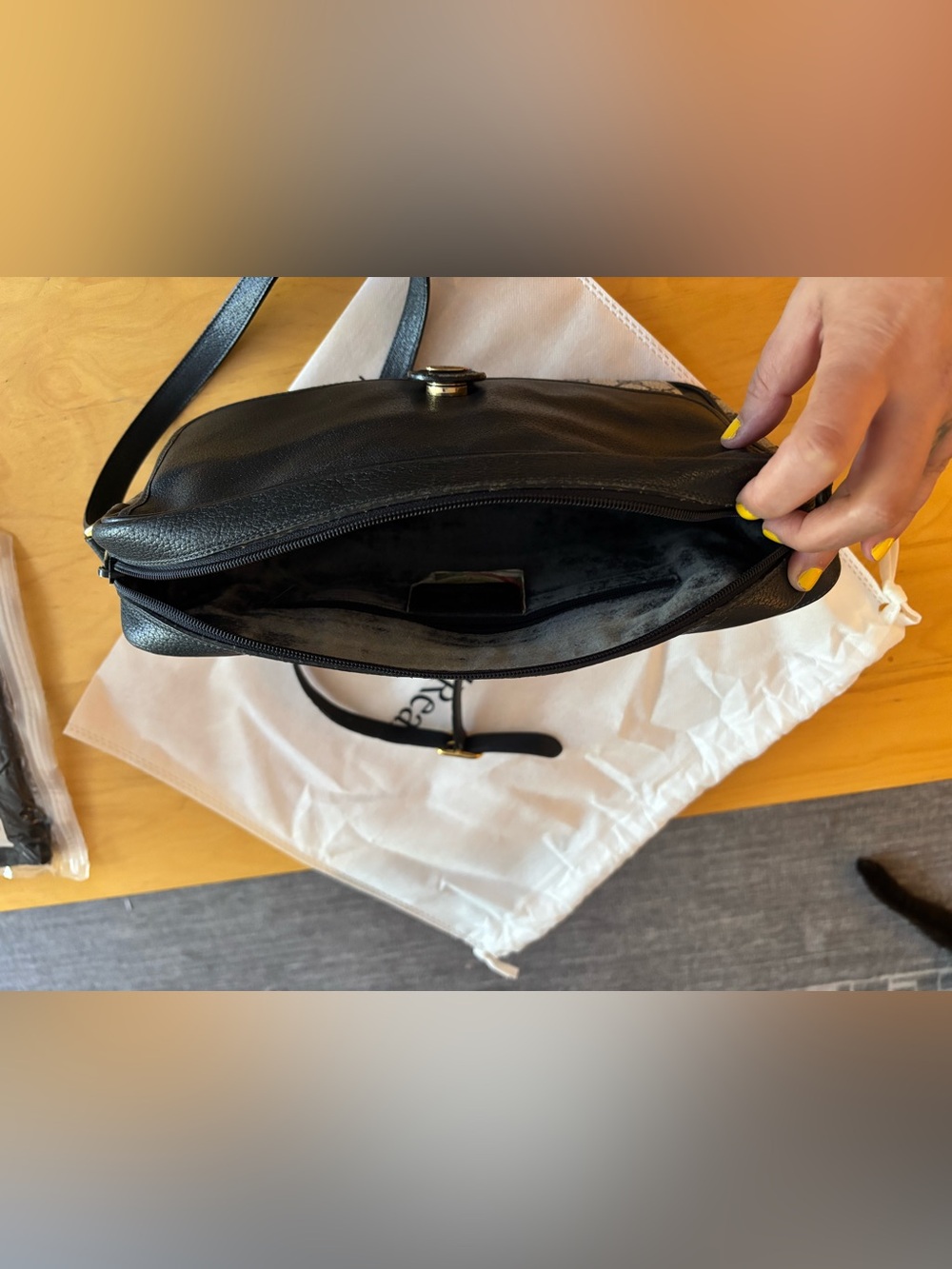 Gucci Black and Beige GG Web Crossbody Bag - Picture 7 of 16